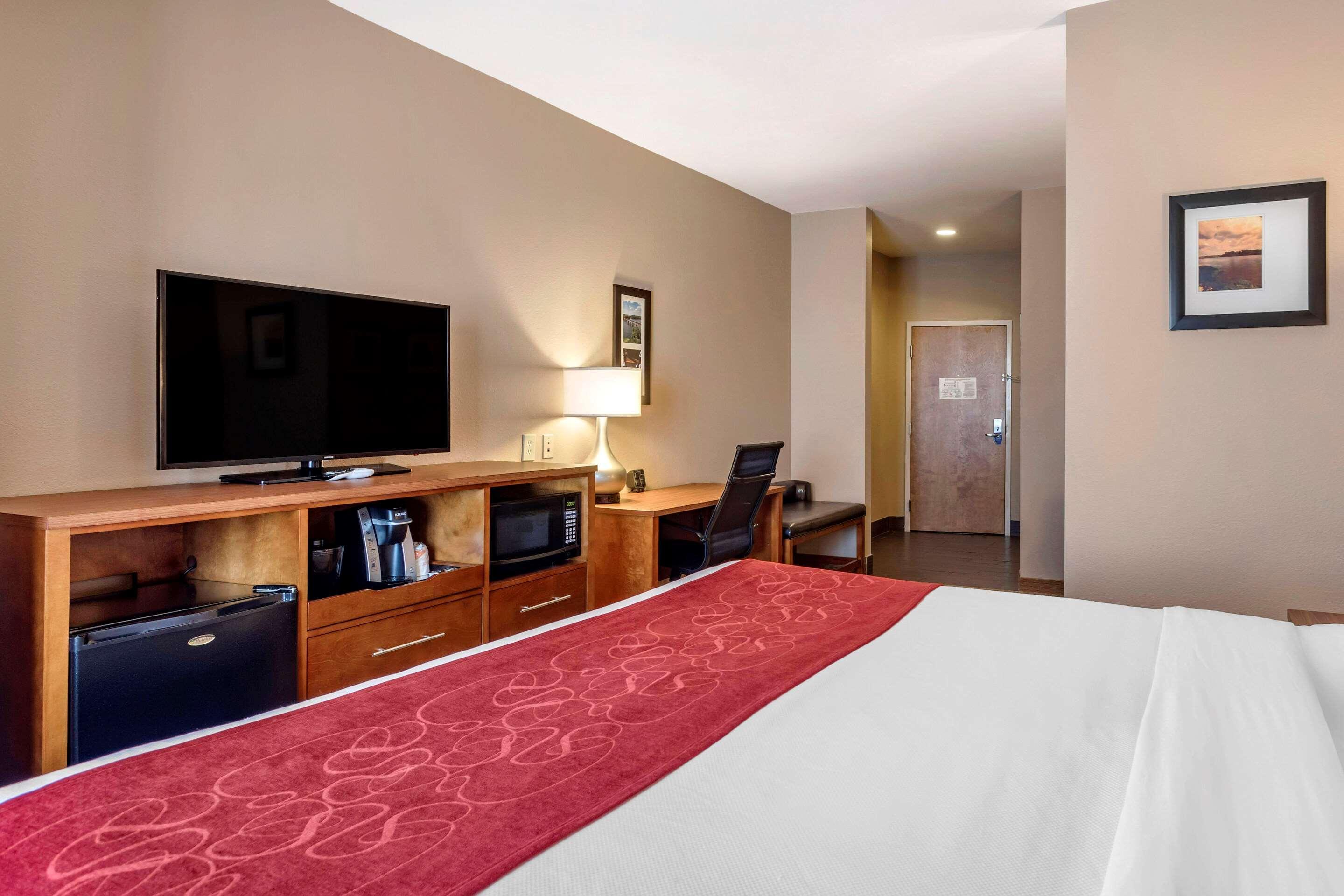 Comfort Suites Florence Shoals Area Ngoại thất bức ảnh
