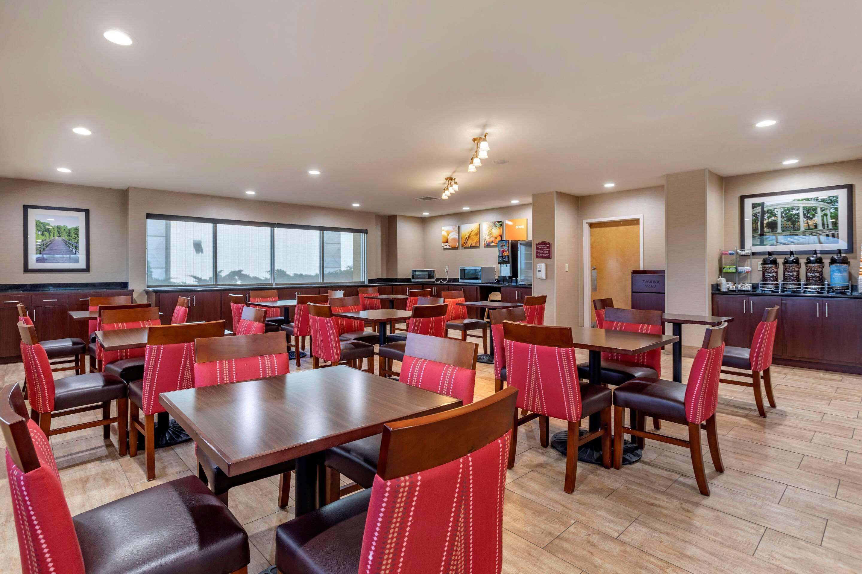 Comfort Suites Florence Shoals Area Ngoại thất bức ảnh