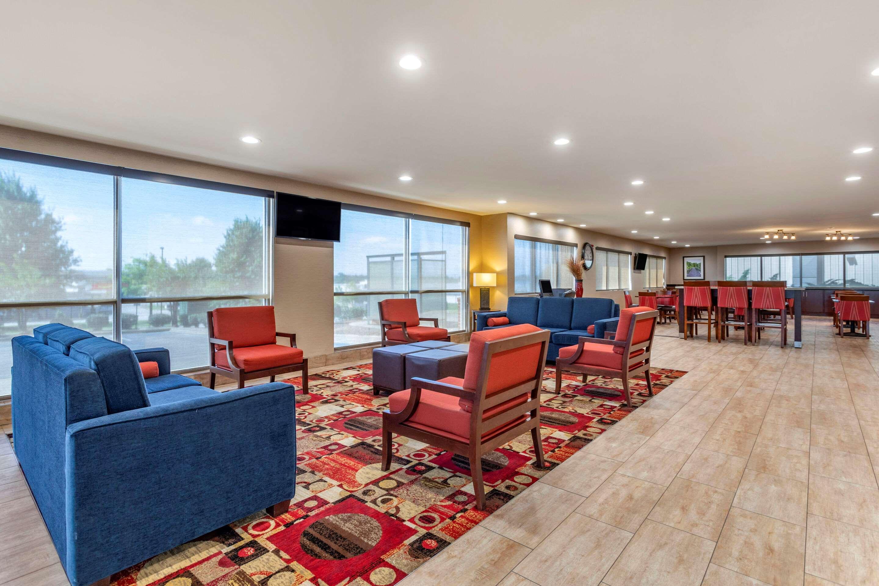 Comfort Suites Florence Shoals Area Ngoại thất bức ảnh